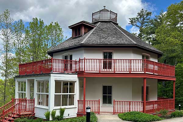 ToDoOntario - Haunted Ontario, Woodchester in Muskoka