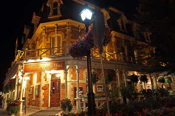 ToDoOntario - Haunted Ontario, Prince of Whales Hotel, Niagara-on-the-Lake