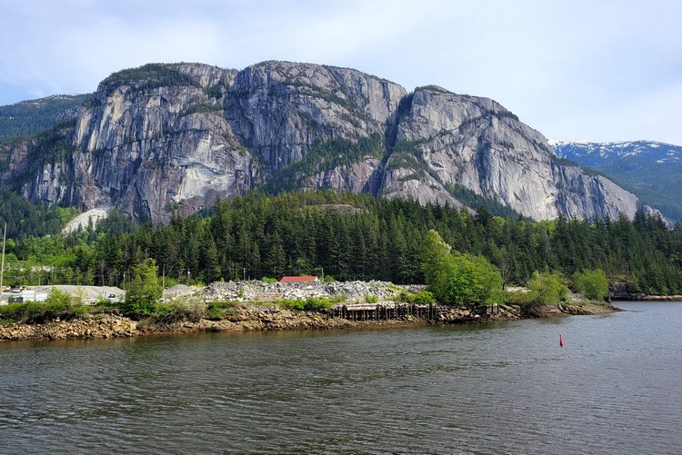 Stawamus Chief in Squamish, view of the mountain from the waterfront