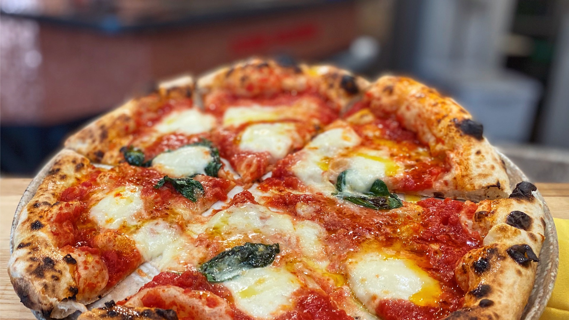 A close up of a Pizza Margherita.