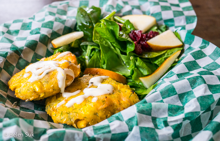 Salmon Corn Cakes with Lemon Tarragon Sauce