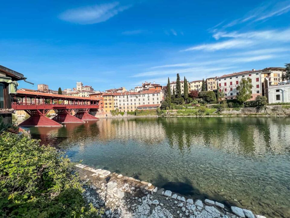 Things to do in Bassano del Grappa: Ponte Vecchio or Ponte degli Alpini