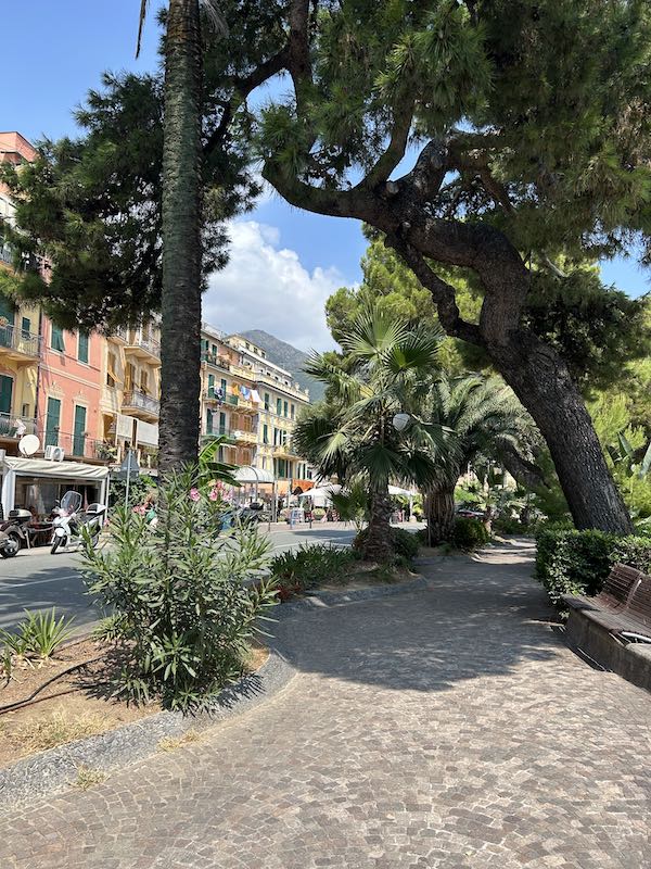 Arenzano Promenade