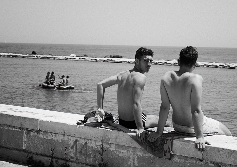 bathing-Italians-naples-Susan-Papazian