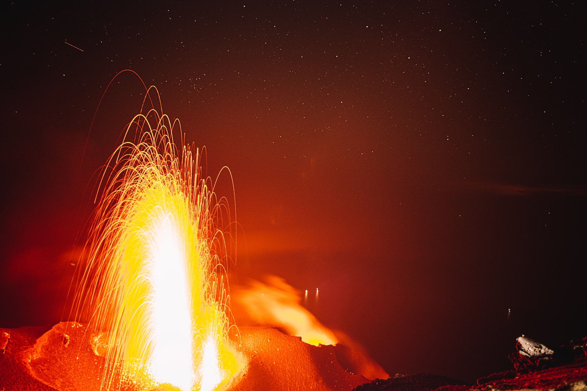 Discover the volcanic risks in Italy and find out the essential information you need before traveling there. We answer your questions and clarify the implications for tourists.