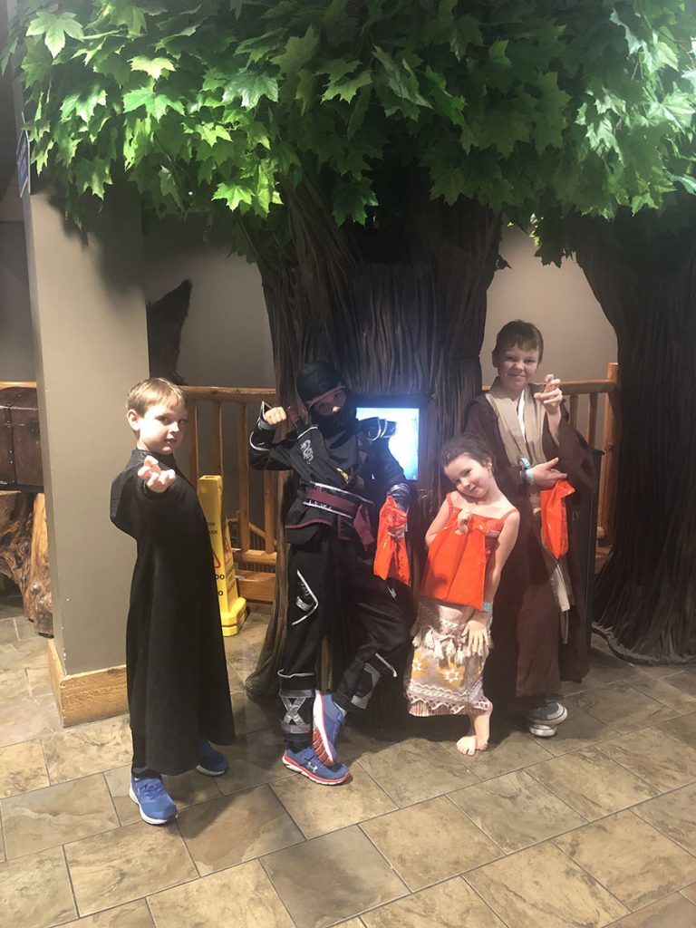 Great Wolf Lodge Halloween Costumes