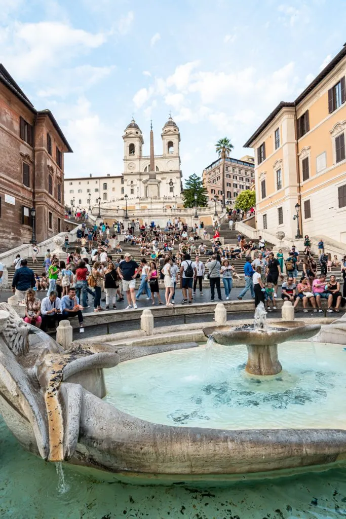 Spanish Steps in Rome with a fountain in the foreground