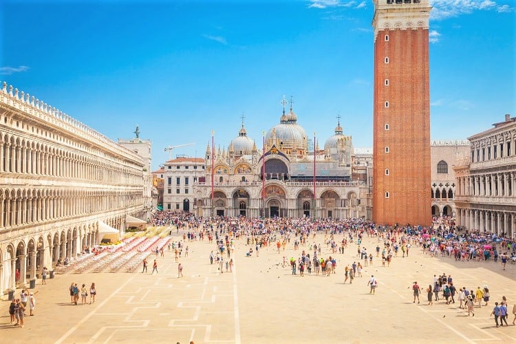 The most romantic things to do in Venice - Check out the San Marco Square