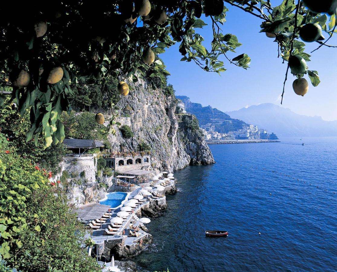 Best beach hotels in Italy. Beach resorts in Campania