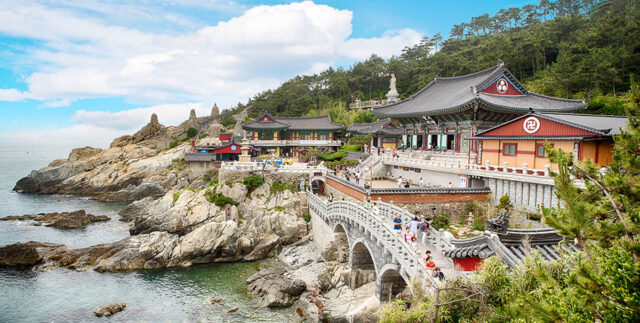 Haedong Yonggungsa Temple in Busan, a Buddhist temple by the coast