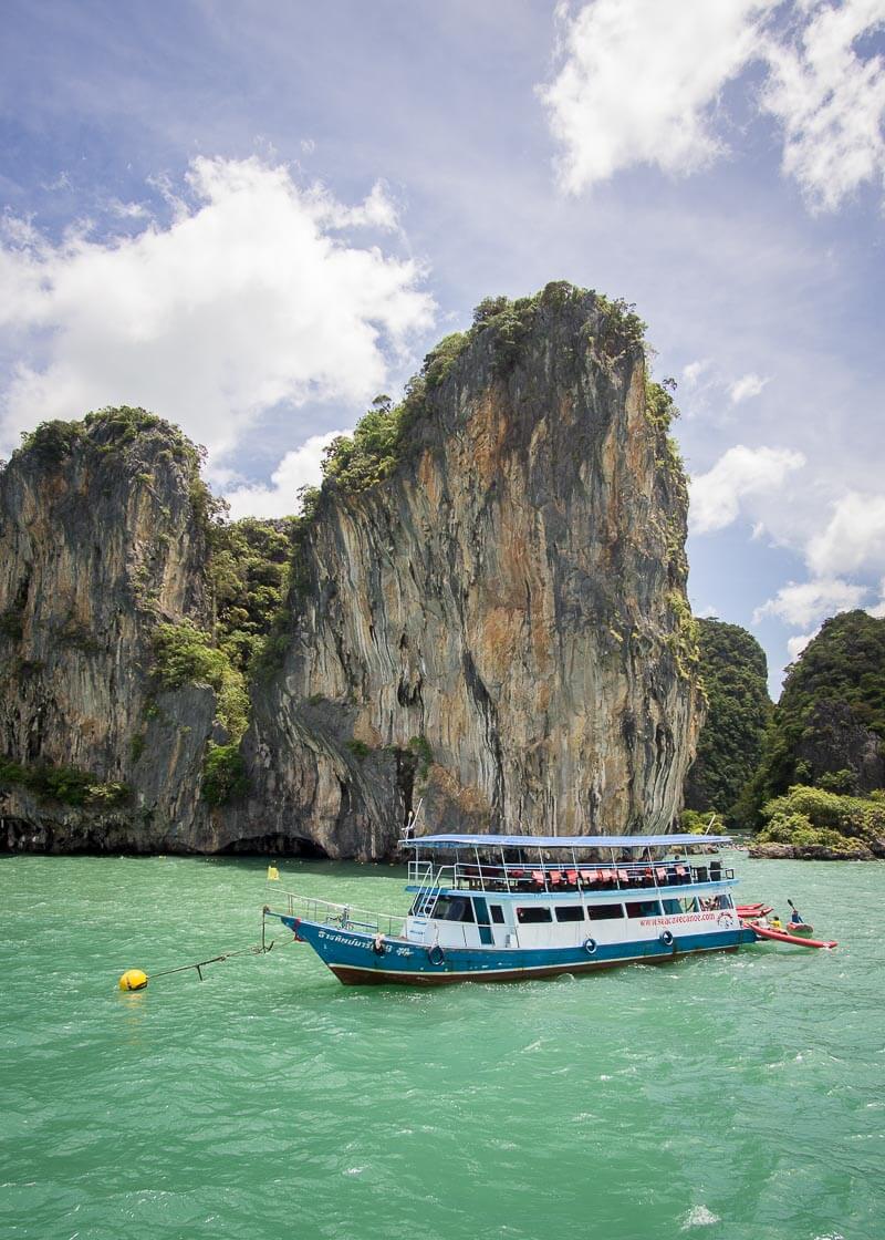 How To Book Phuket Tours And Have An Amazing Experience | Discover numerous activities in Phuket while avoiding the stress of booking tours. Click here for tips on booking the ideal tours for your vacation or honeymoon! #travel #nomad #lifestyle #destinations #thailand #phuket #slowtravel #wanderlust