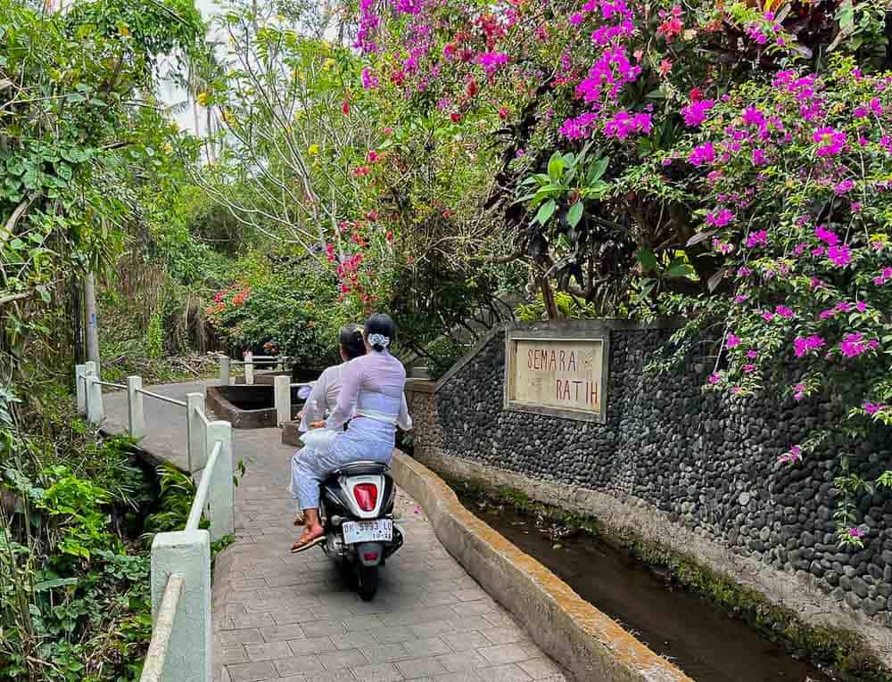 Penestanan lane in Ubud, Bali