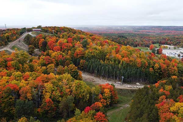 ToDoOntario - Horseshoe Resort, fall colours