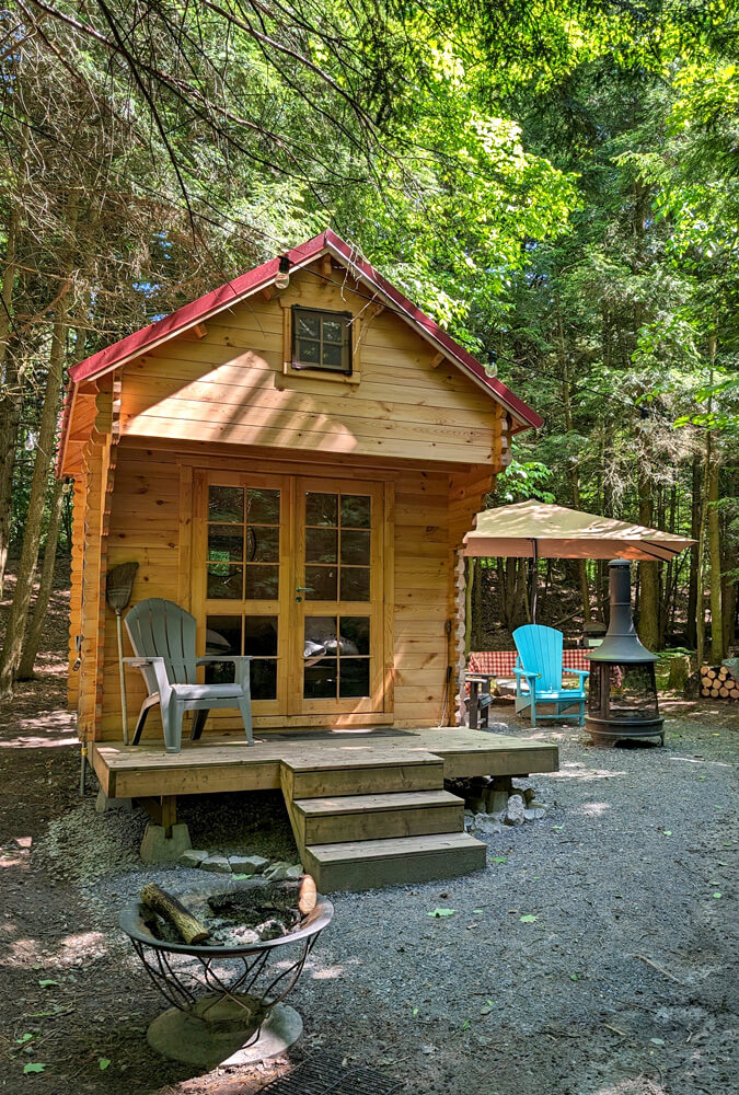 La Cabane Bunkie at Villa Vida Loca :: I've Been Bit! Travel Blog