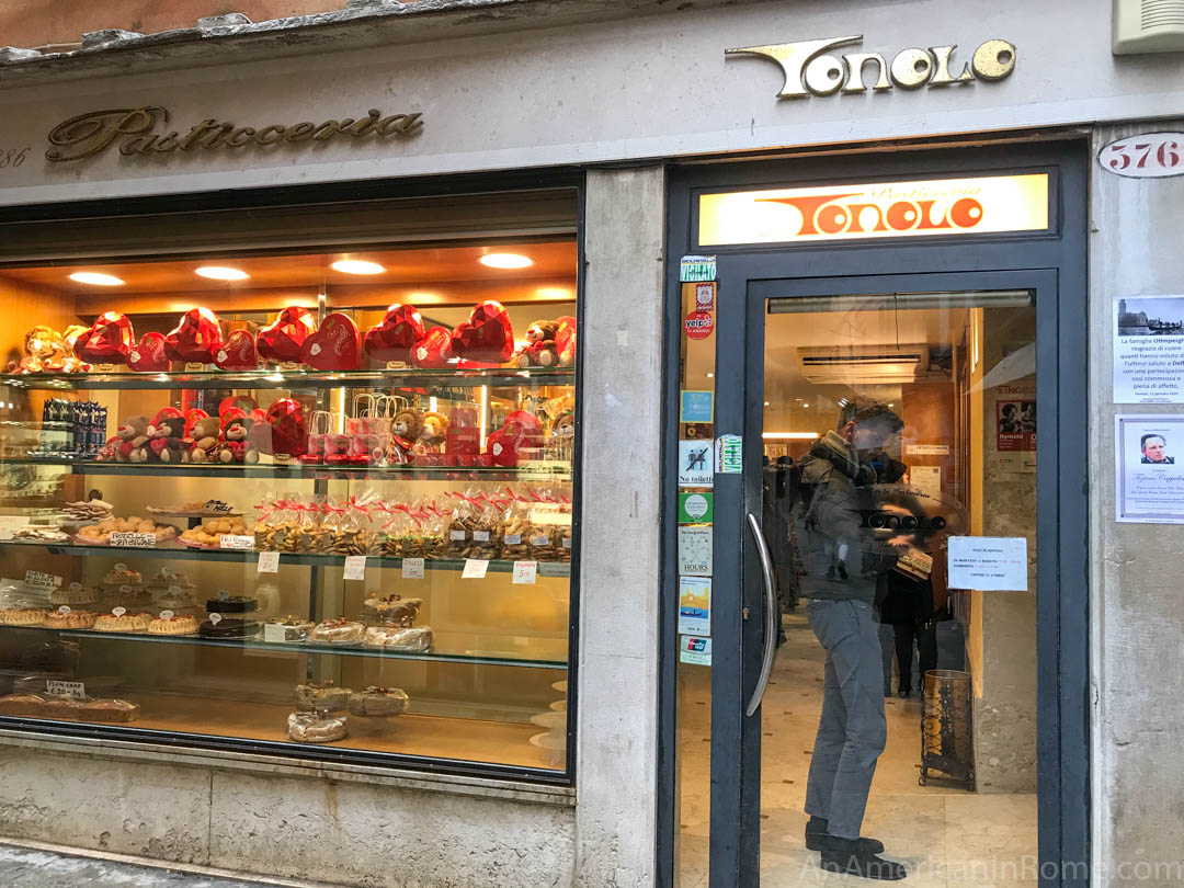 Exterior of Pasticceria Tonolo in Venice