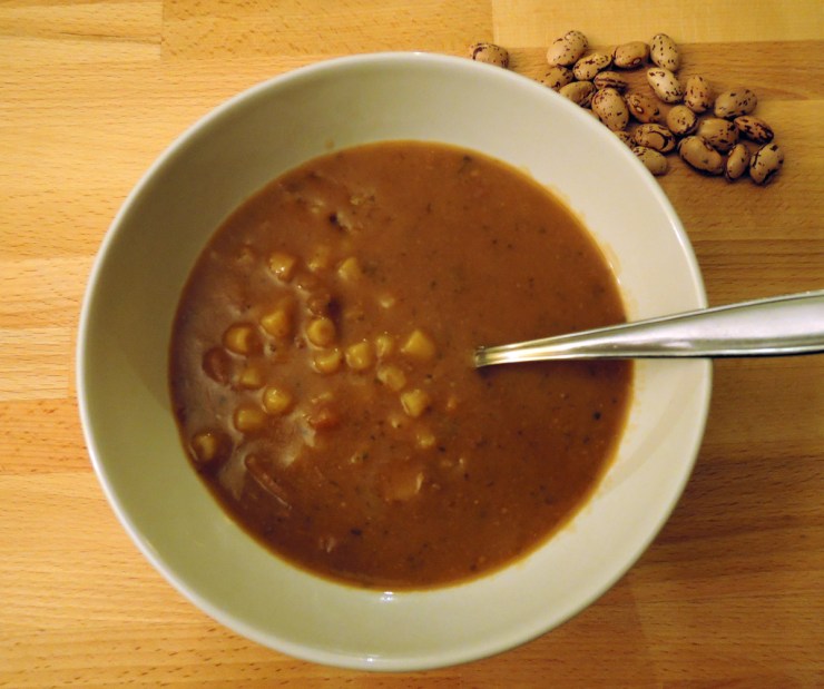 Italian pasta with beans