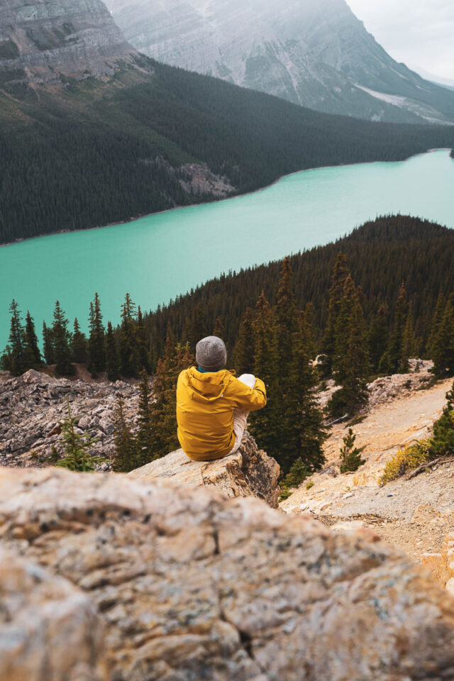 Hiking to Peyto Lake during summer