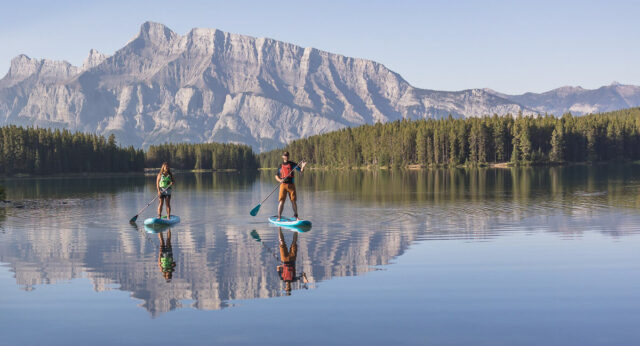 Two Jack Lake, a popular easy hiking trail in Banff