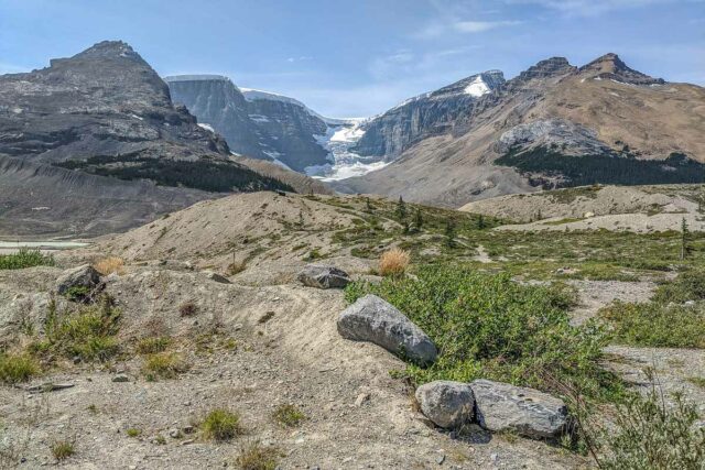 Toe of the Athabasca Glacier easy hikes in Banff