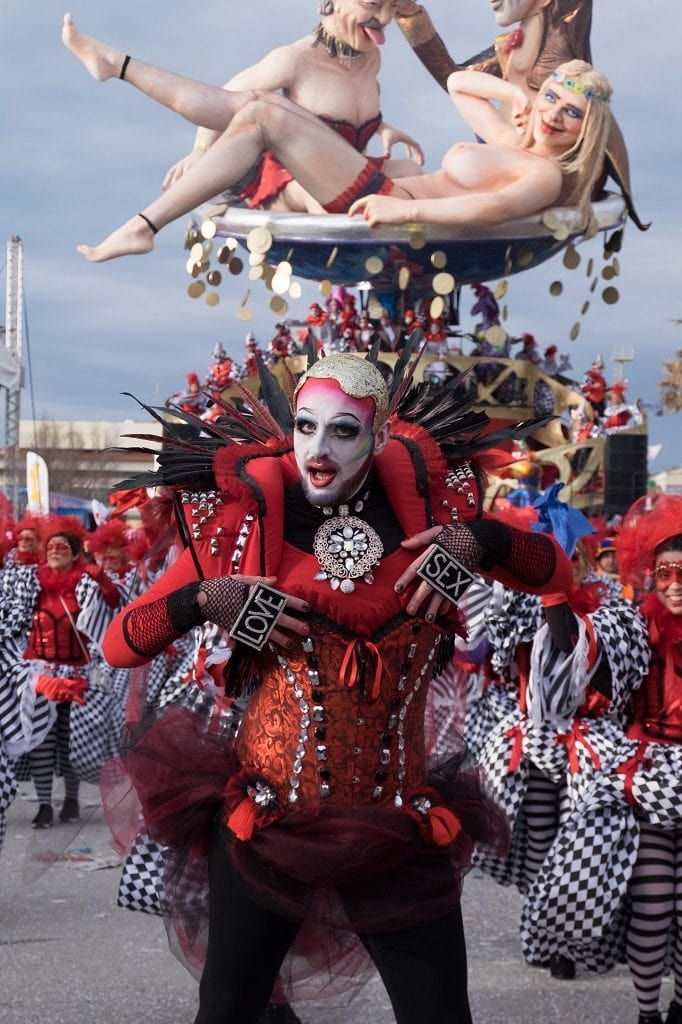 Love sex carnival of Viareggio