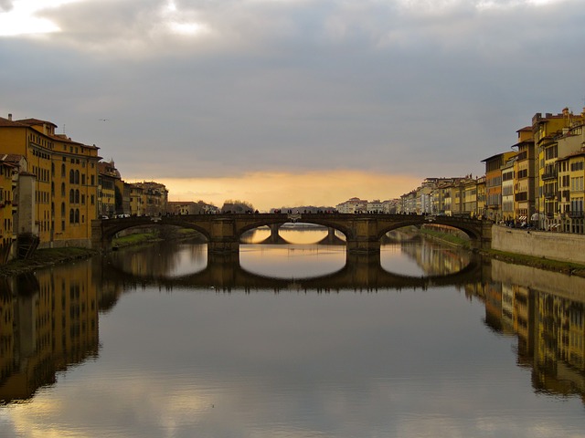 ponte-santa-trinità-florence