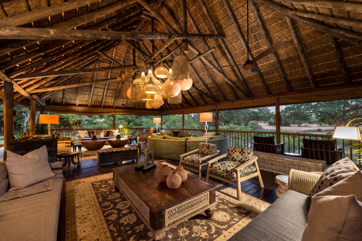 Sabi Sabi Bush Lodge main lounge and viewing area