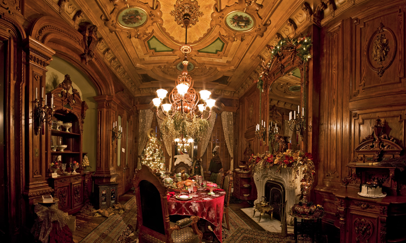 Victoria Mansion living room, Photo Courtesy of CFW Photography