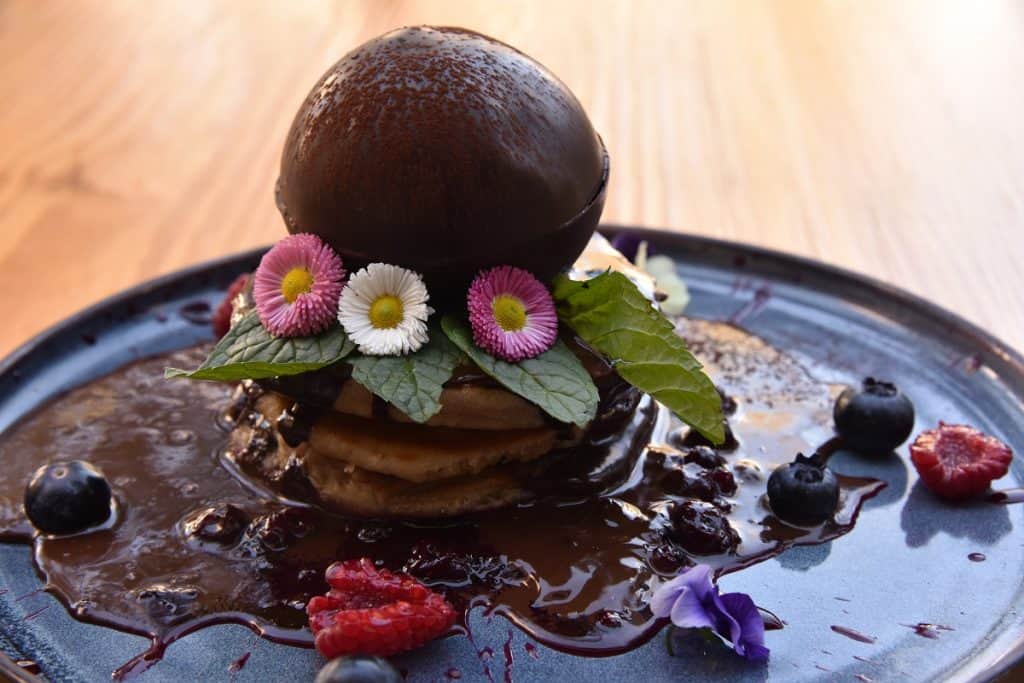 Gabby's Brunch Barcelona: Choco Ball Pancakes