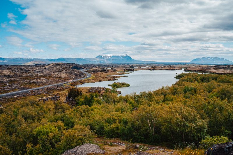 Panoramic view of a lake in Iceland in the fall