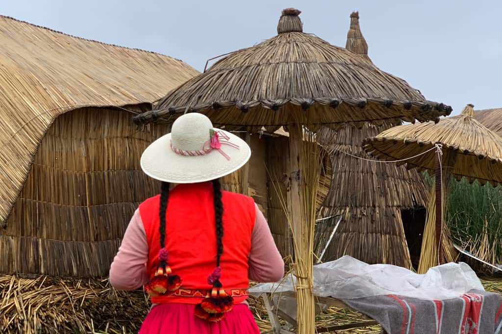 Local lady on Uros islands.