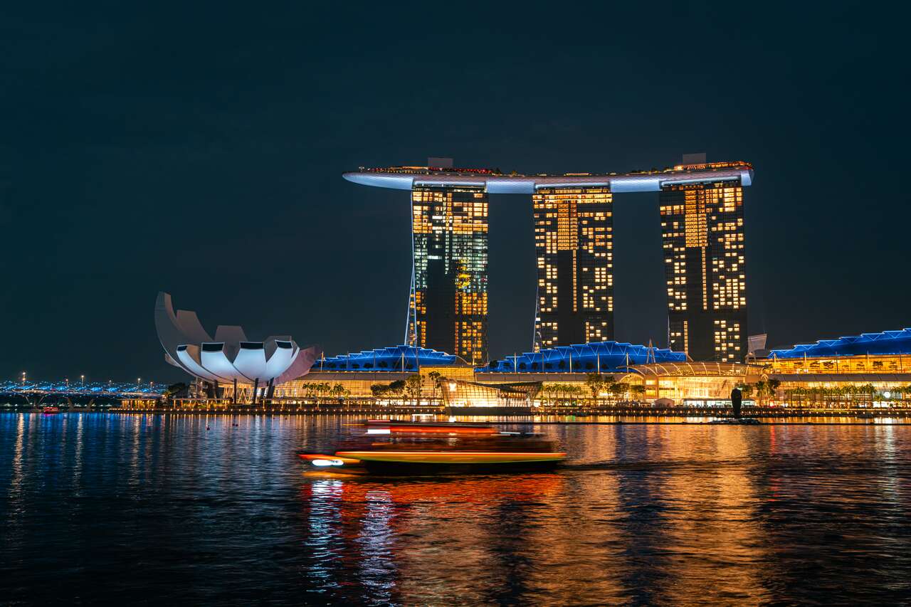 Marina Bay Waterfront in Singapore at night