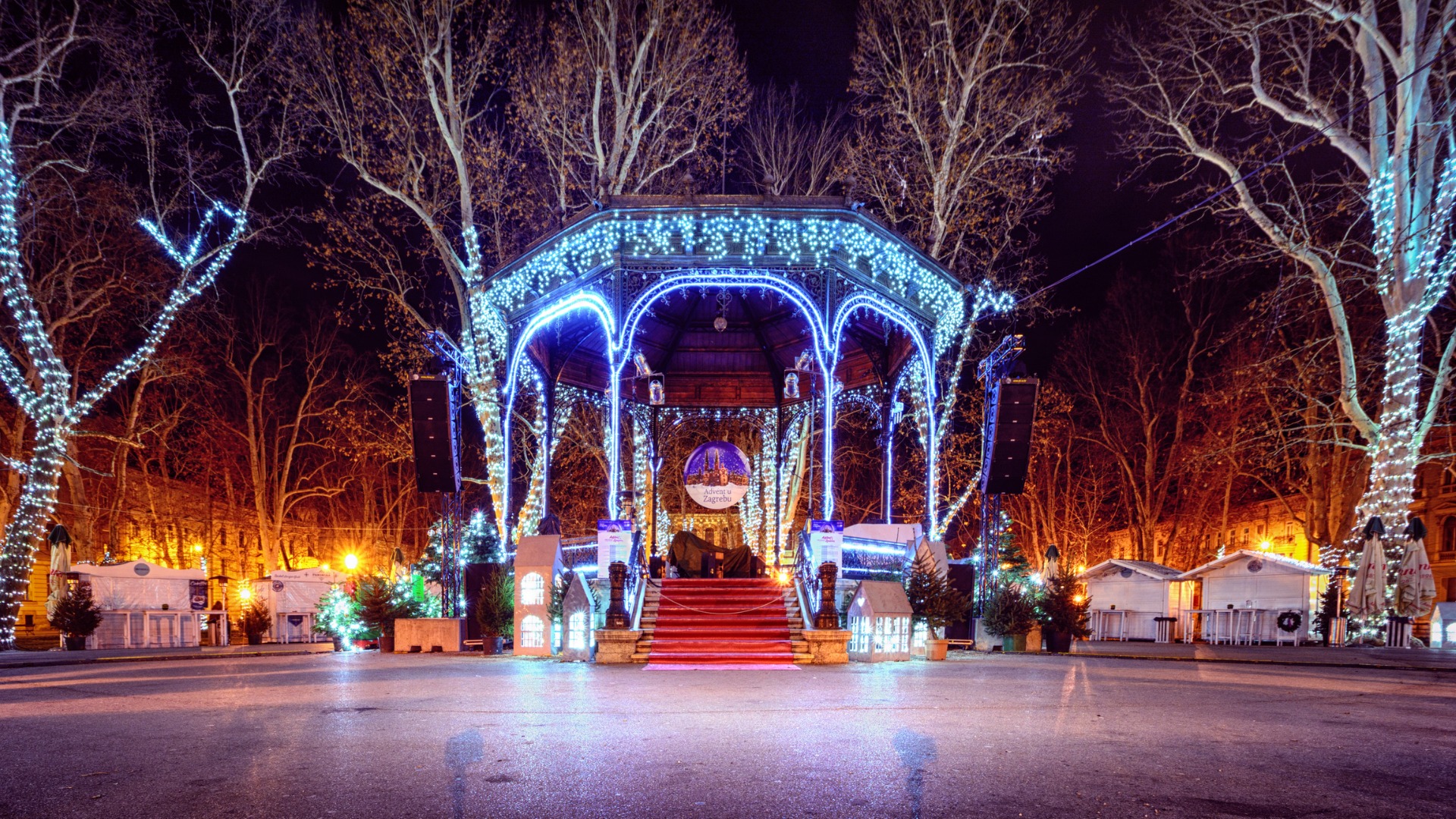 Festive decorations illuminating the streets of Zagreb.