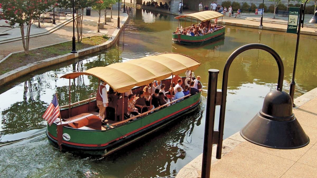 Canal boats cropped