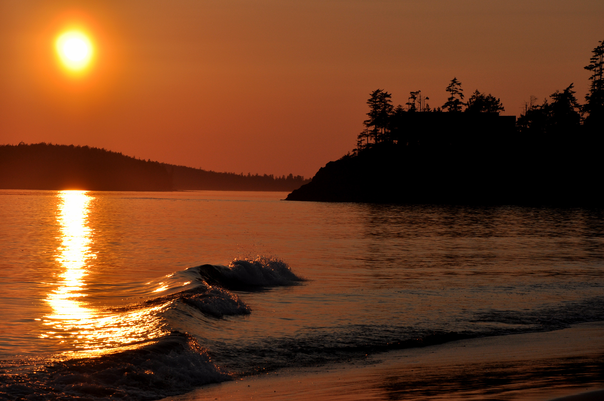 Explore the best British Columbia beaches for your next trip to BC. Discover stunning beaches along the coast, in the lower mainland, and the interior of BC. Perfect for family adventures from ocean to lake. #explorebc #hellobc #bcparks #yourtofino #osoyoosbc #exploreshuswap #bcbeaches #explorecanada