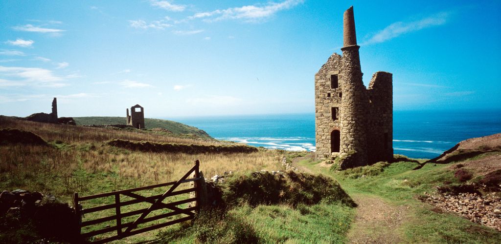 Abandoned tin mines overlooking the sea in Cornwall.