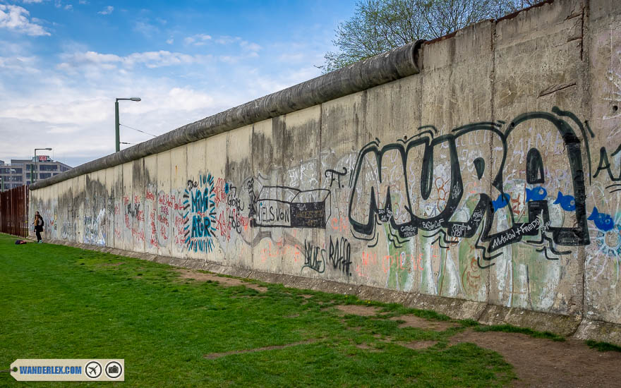 Rounded Top Walls at Berlin Wall Memorial