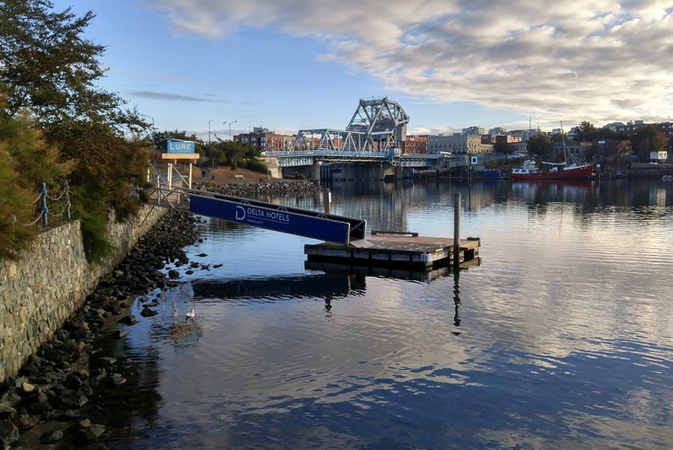 Old Johnson Street Bridge