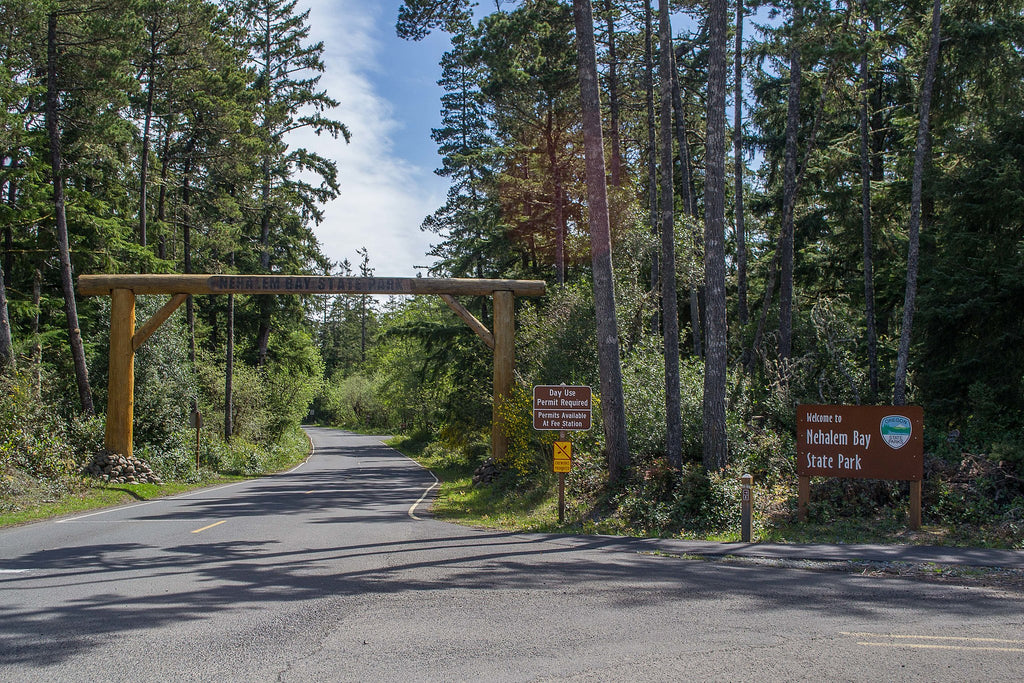 Nehalem Bay State Park entrance station