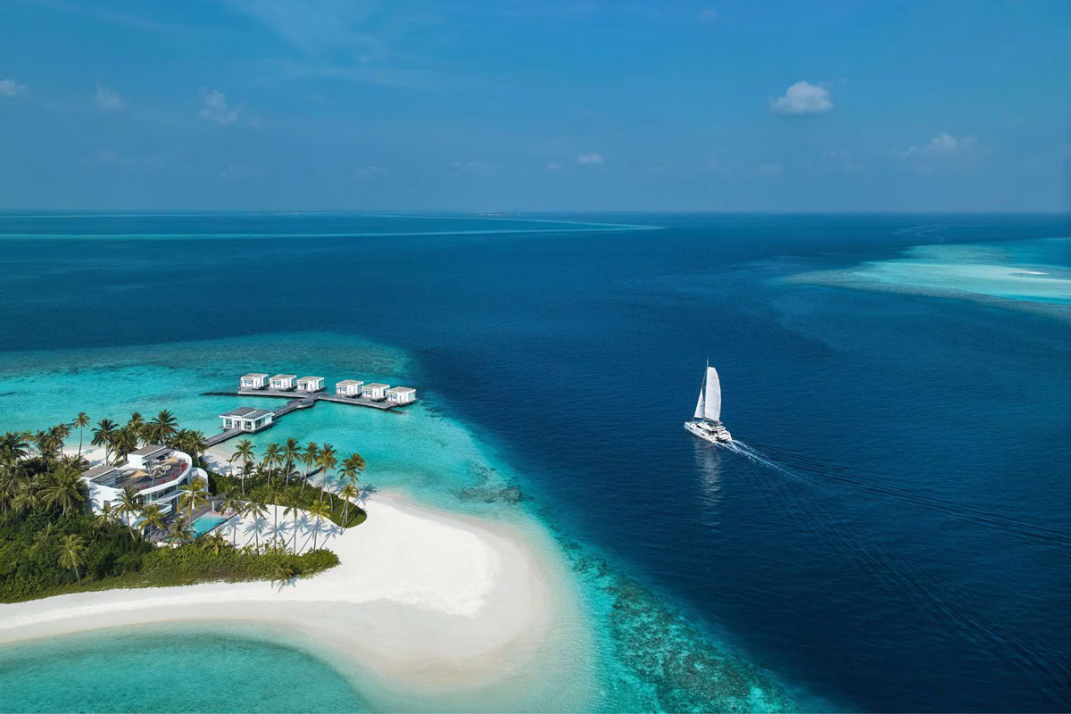 Luxury Beach Penthouse aerial view at Jumeirah Maldives Olhahali Island