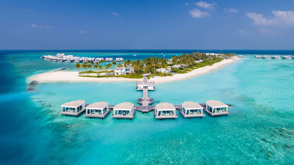 Overwater Spa at Jumeirah Maldives Olhahali