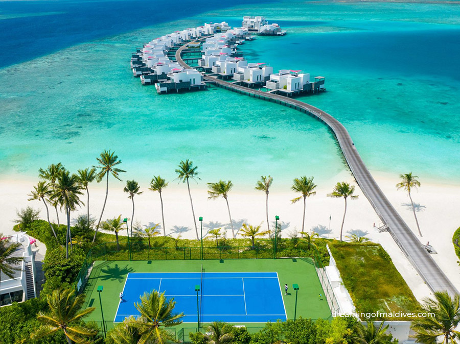 Tennis Court at Jumeirah Olhahali Island