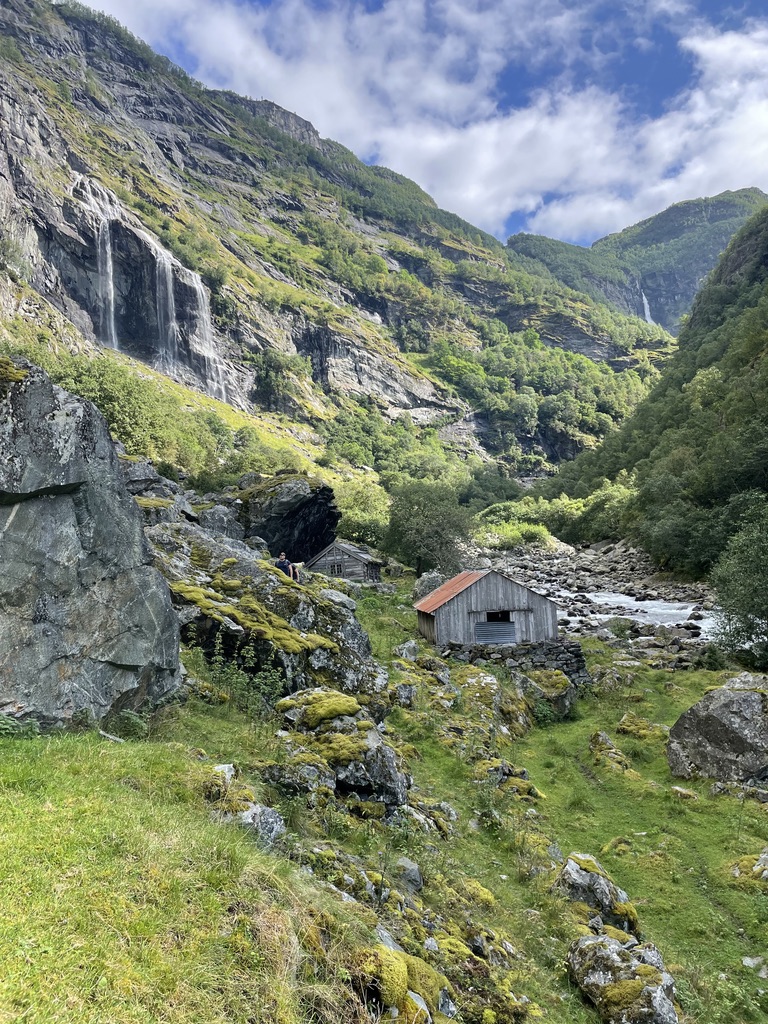 Aurland vistas