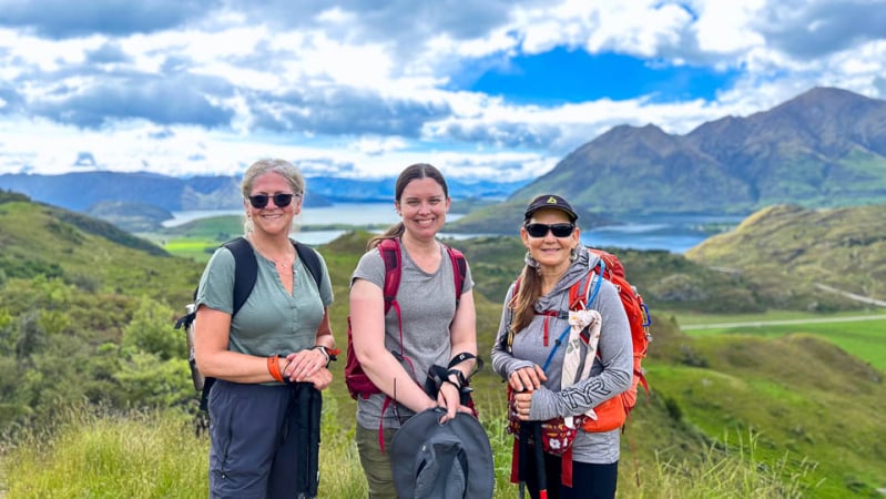 Rocky Mountain New Zealand hiking tour