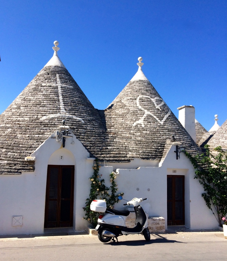 Trulli in Alberobello, Puglia