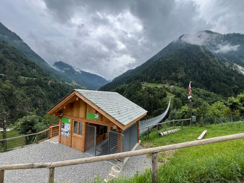 Entrance to the Hanging Bridge